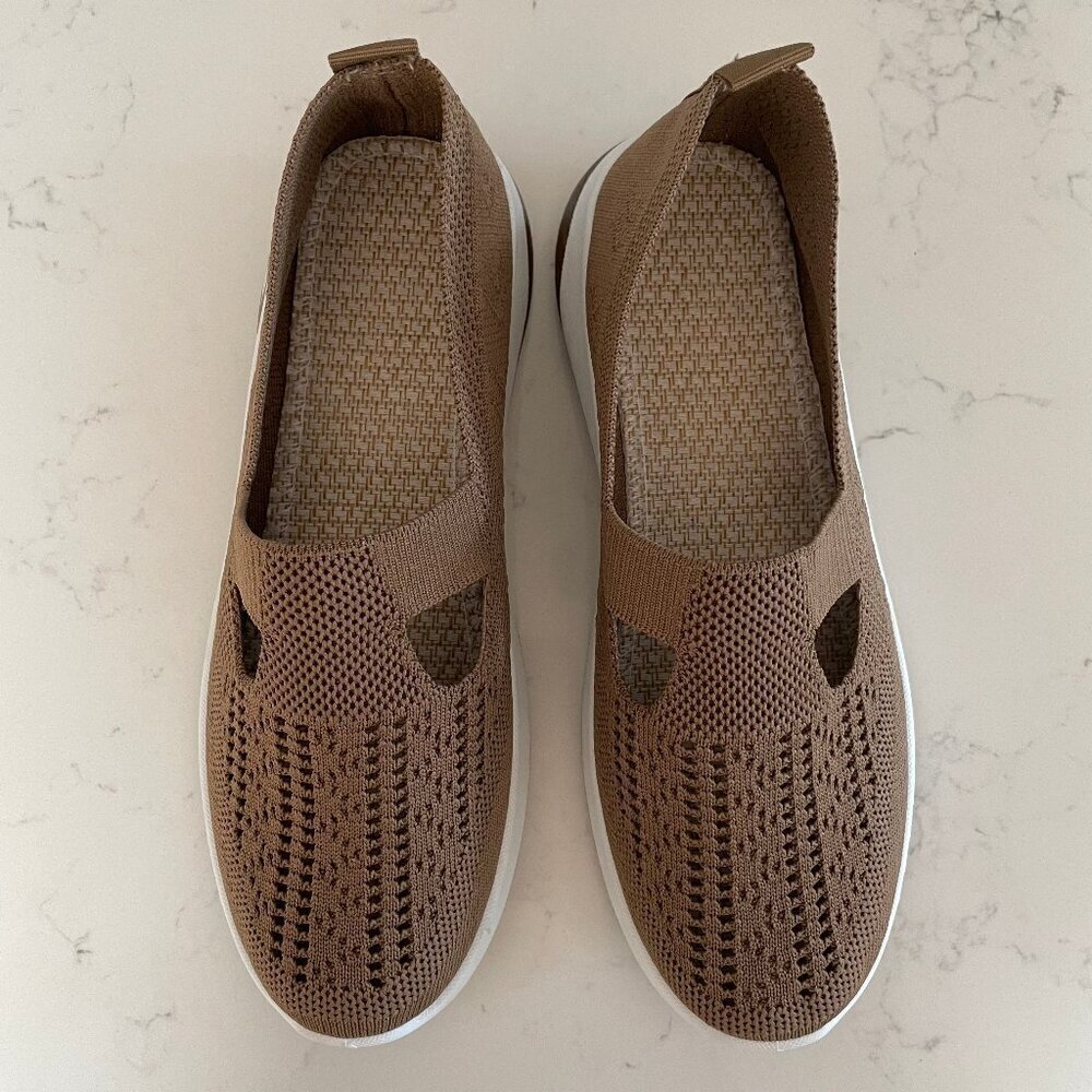 Women's Breathe Solid Color Soft Slip On Knit Orthopedic Sneaker Tan 40